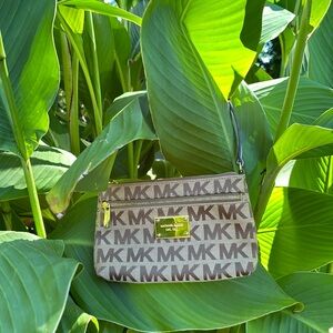 Michael Kors Mini Bag